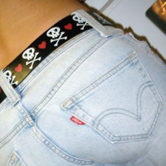 Meet your Posher, Karen - Picture 1 of 1